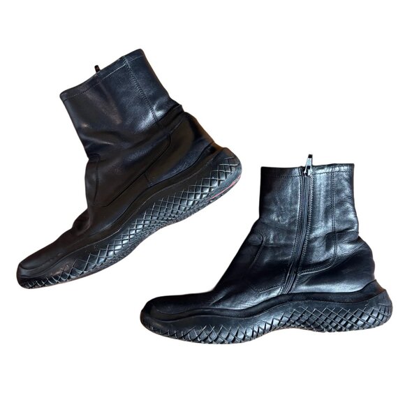 Vintage 1999 Prada Linea Rossa square-toe chelsea boots - Picture 3 of 9